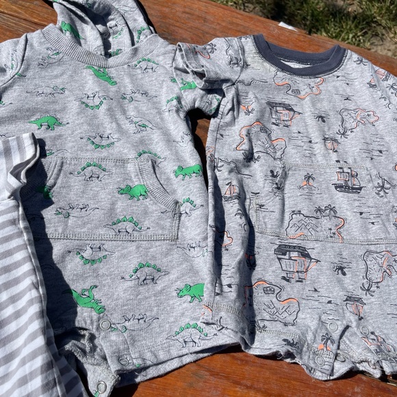 Baby Rompers - Picture 3 of 3